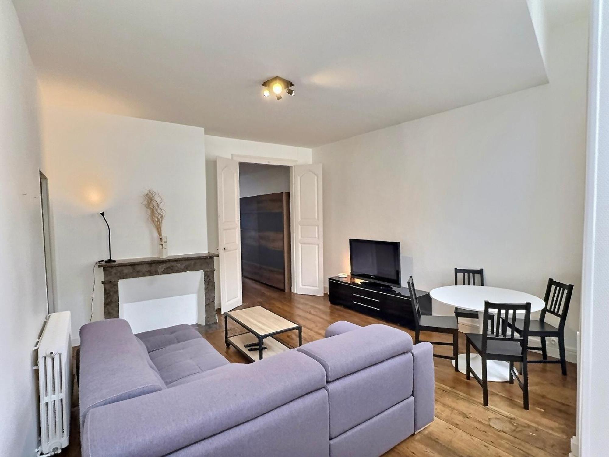 Appartamento Wonderhost, Superbes Volumes Et Charme De L'Ancien Pau Esterno foto